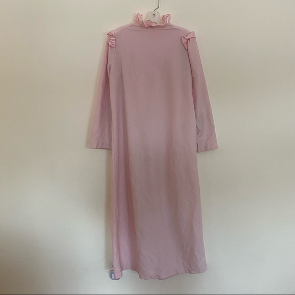 Vintage Carriage Court Long Pink Victorian Warm High Neckline Housecoat Robe - Picture 7 of 8